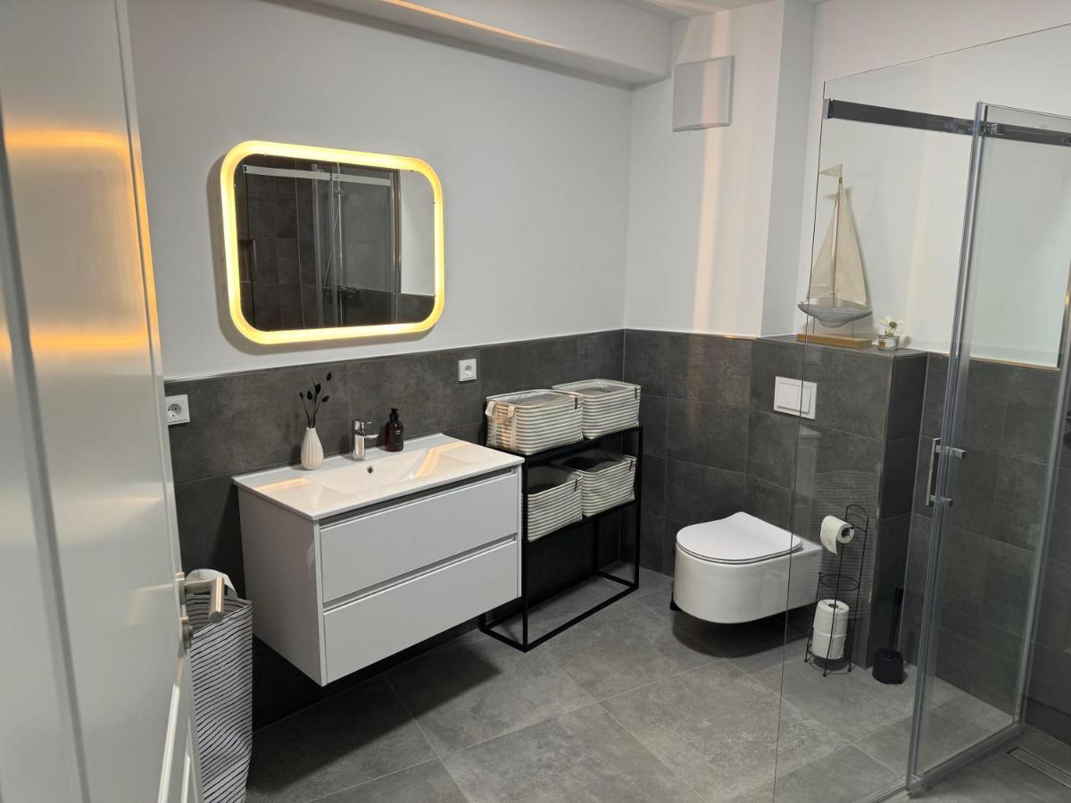 Rathausplatz Residenz Apartment Ubach-Palenberg ภายนอก รูปภาพ