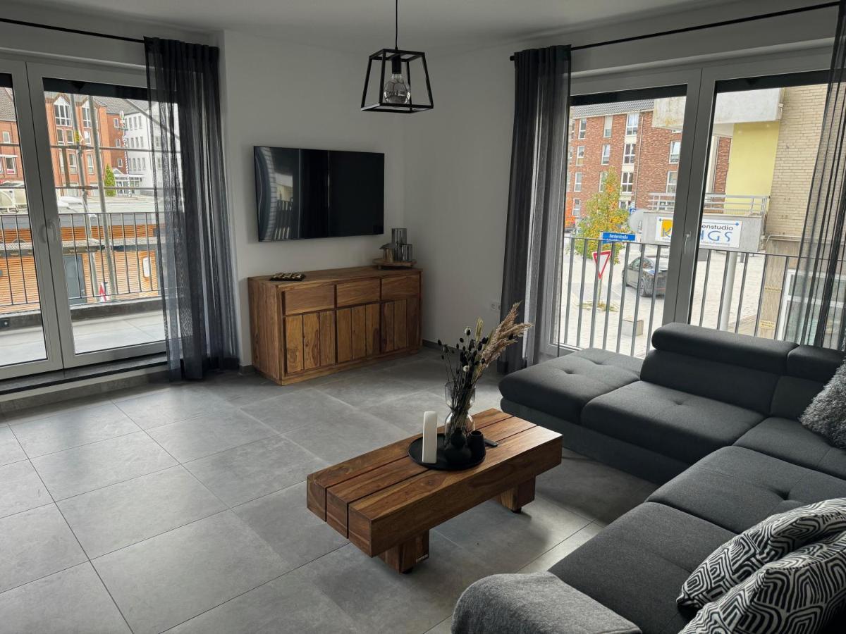 Rathausplatz Residenz Apartment Ubach-Palenberg ภายนอก รูปภาพ