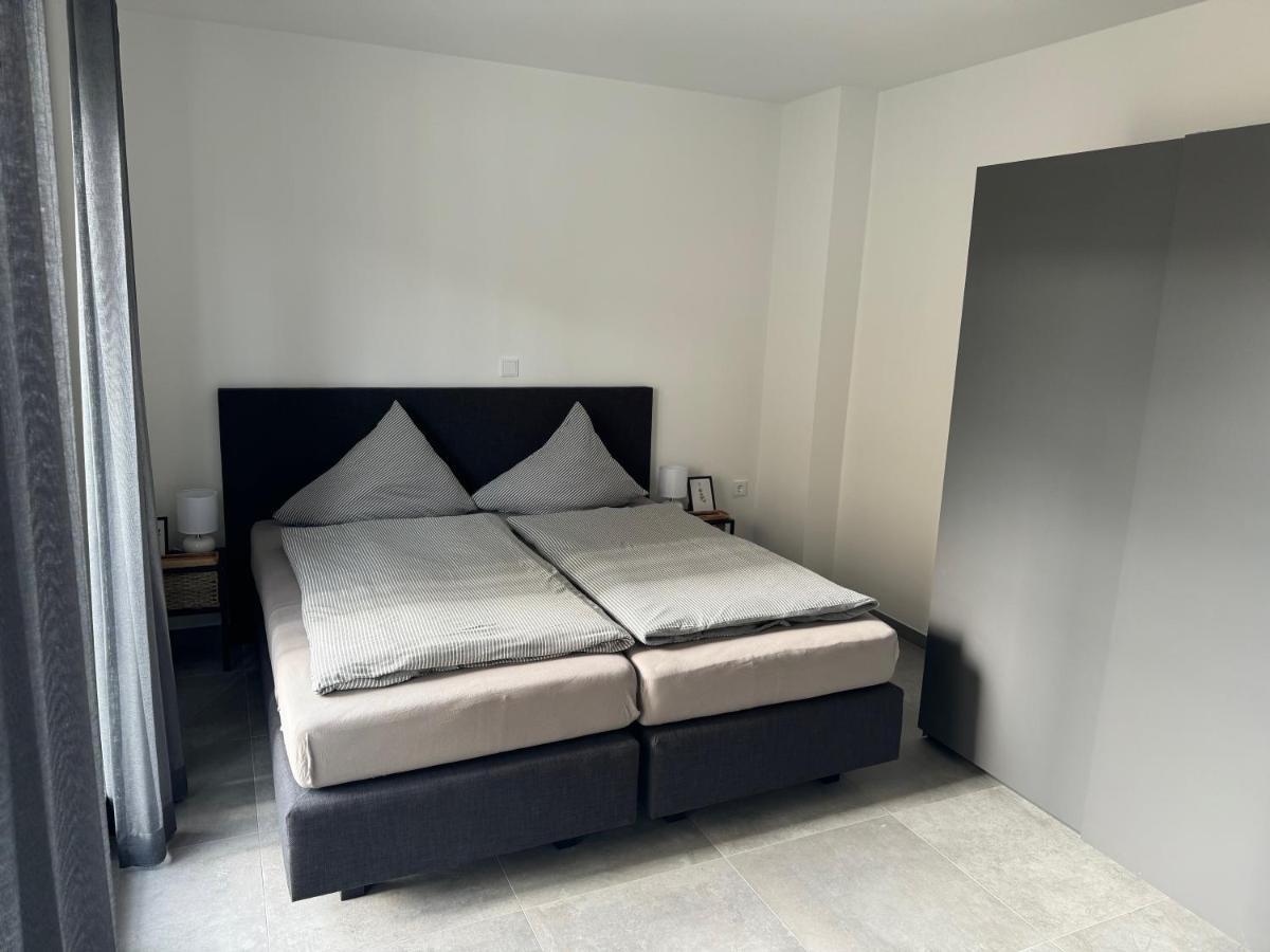 Rathausplatz Residenz Apartment Ubach-Palenberg ภายนอก รูปภาพ
