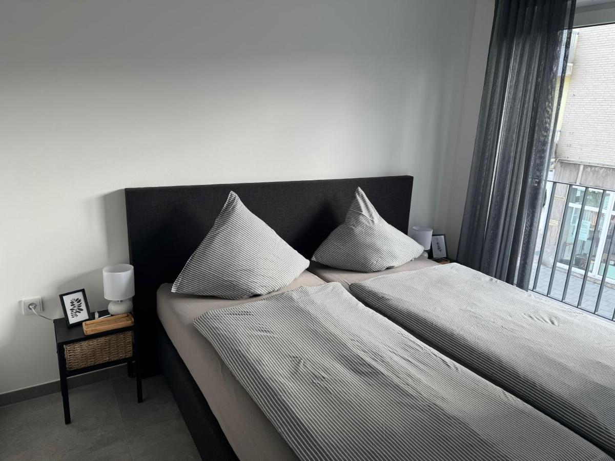 Rathausplatz Residenz Apartment Ubach-Palenberg ภายนอก รูปภาพ